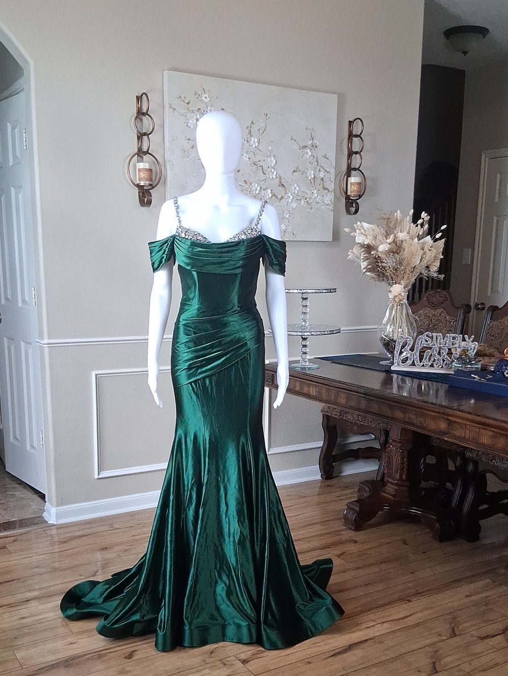 Women's Formal Glam Green Cowl Neck Sweep Train Gown Crystals Straps Small - Picture 14 of 16